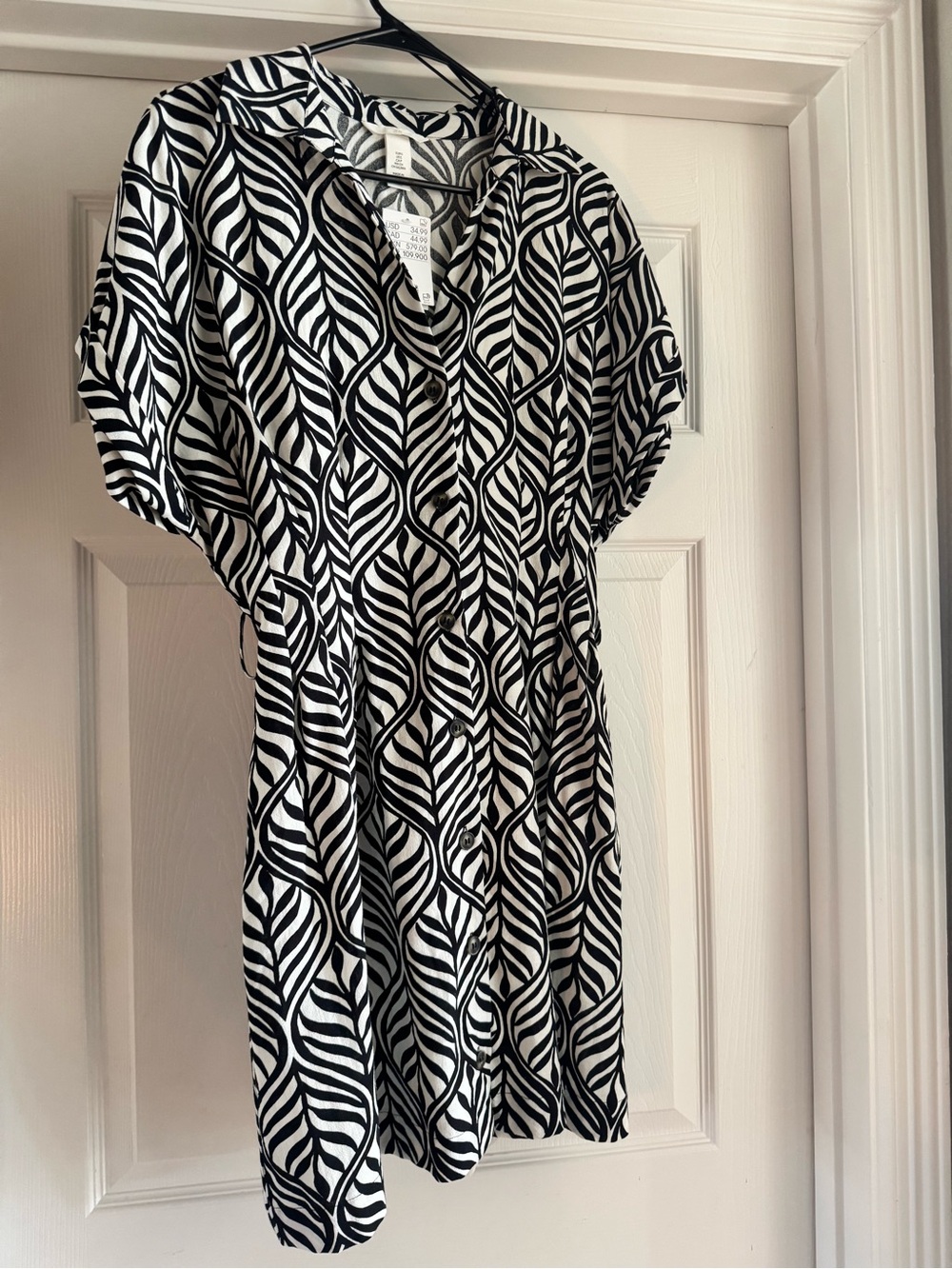 Black & White Geometric Short Sleeve Dress by H&M